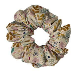 Regular Scrunchie-  Aesthetic Leaf